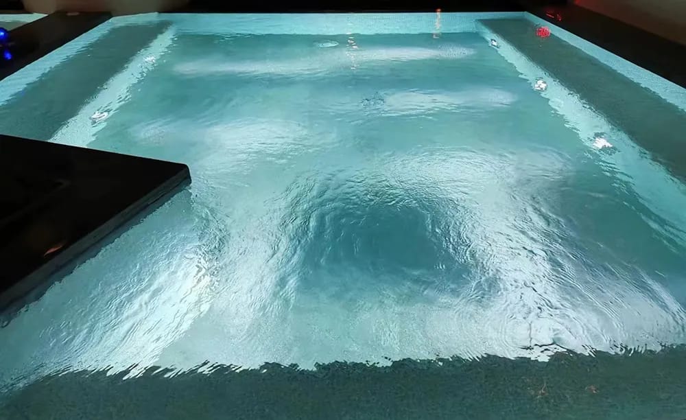 LED pool lights