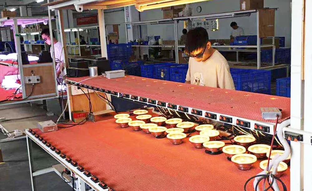 Manufacture of underwater lights