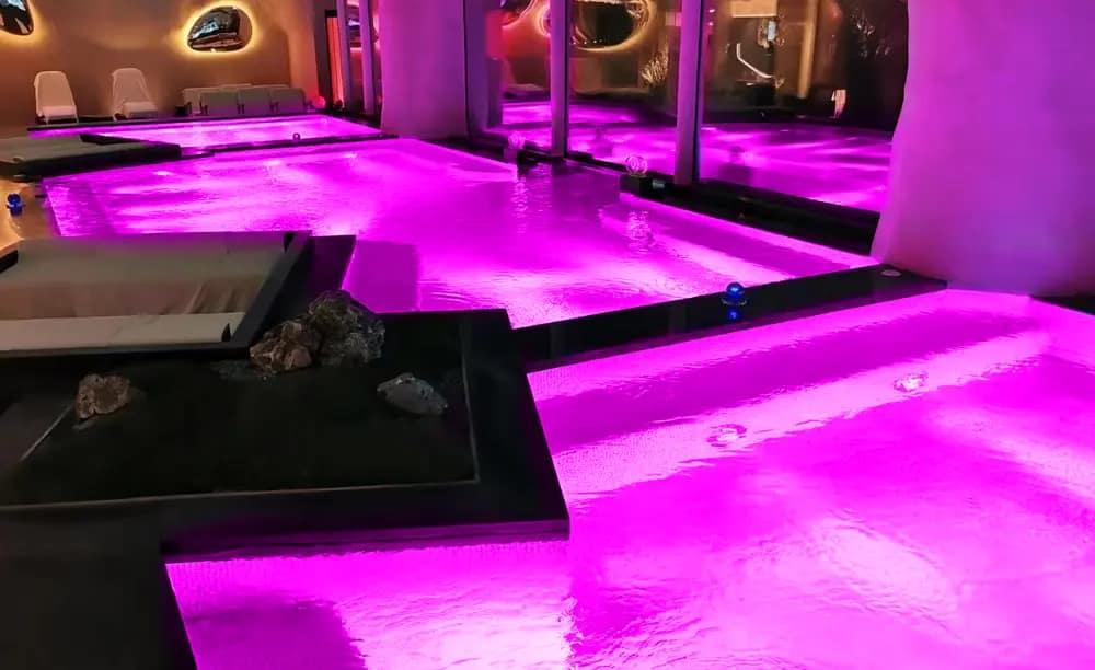 purple light pool