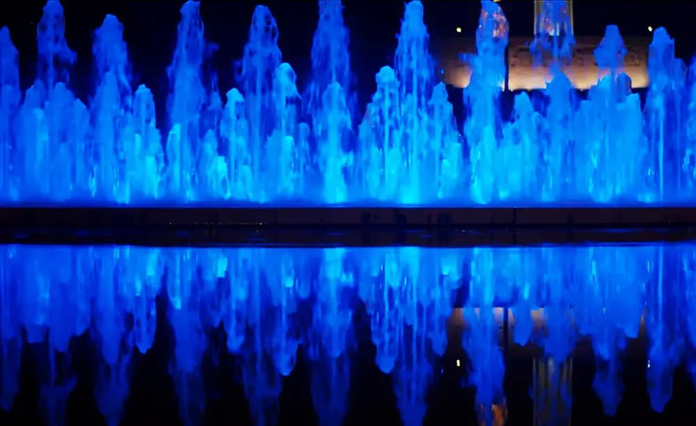 lighted fountain