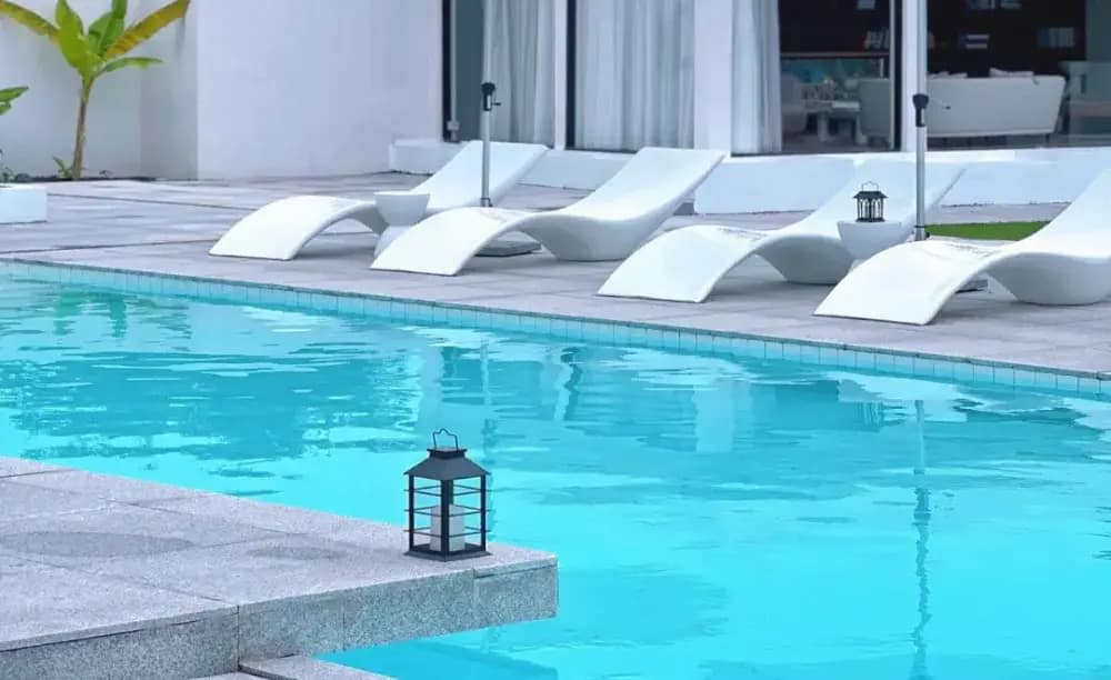 How To Install A Pool Light