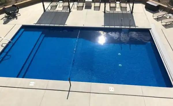 vinyl liner pool