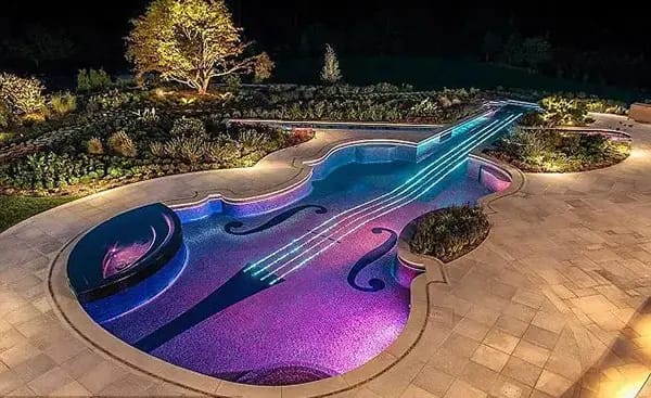 Stunning Pool Lighting Design