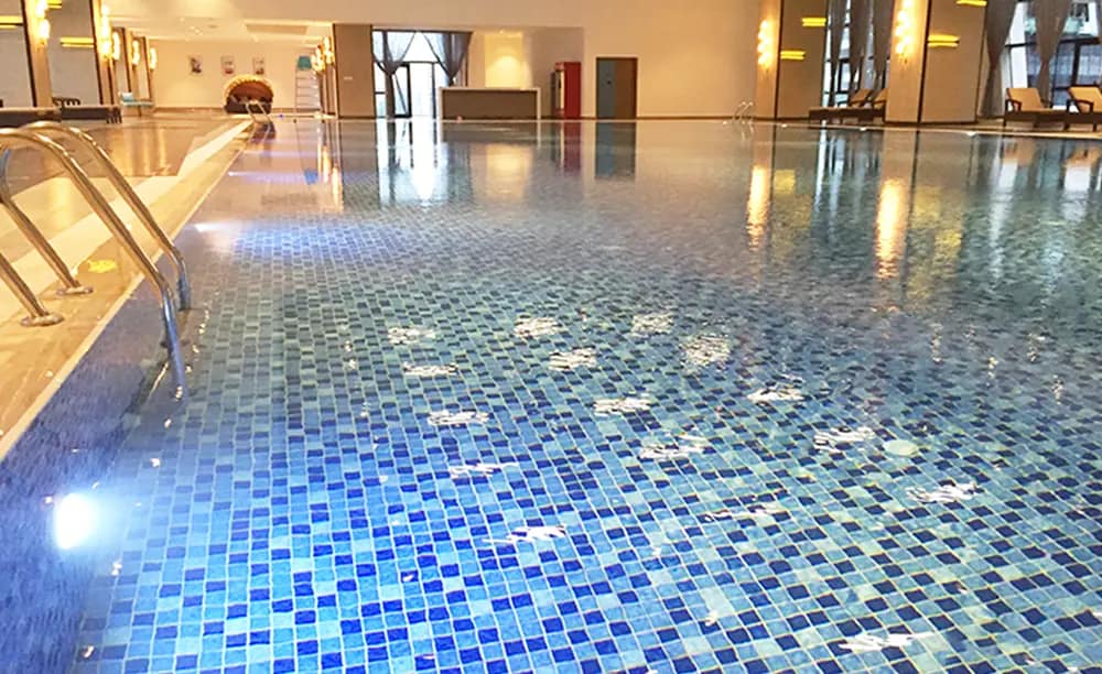 Hotel Indoor Swimming Pool